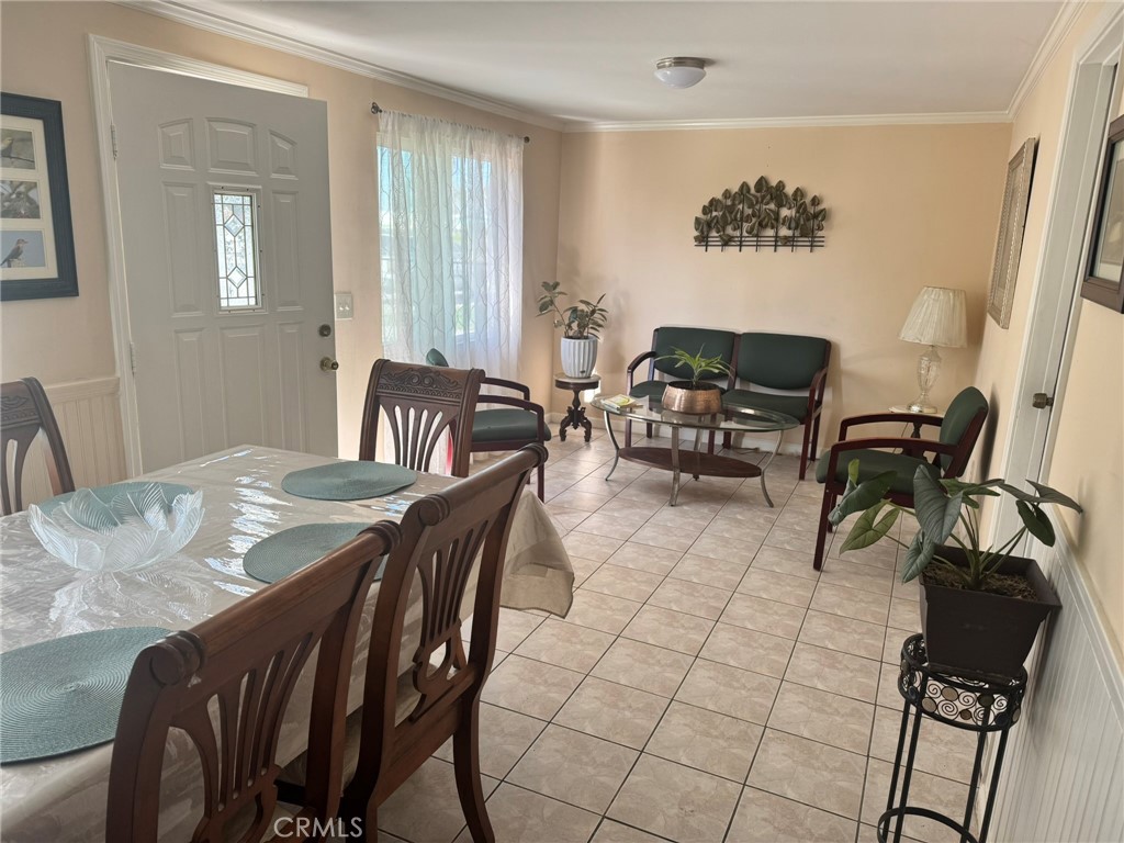 358 E Caroline Street