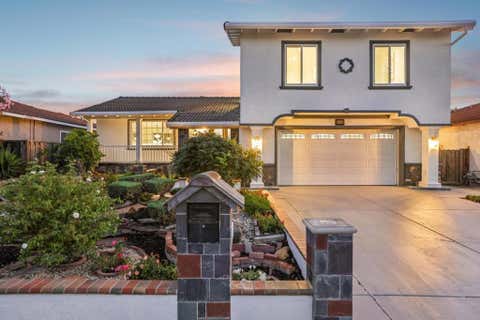 Photo of 1143 Summerwings Court, San Jose, CA 95132 (MLS # ML82056038)