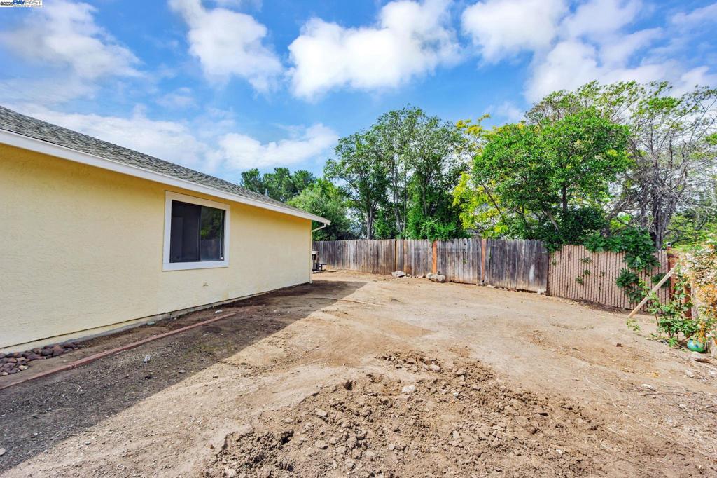 CONTRA LOMA - Residential