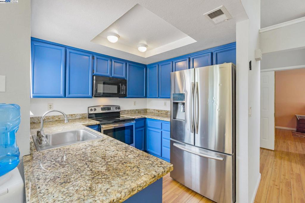 CONTRA LOMA - Residential