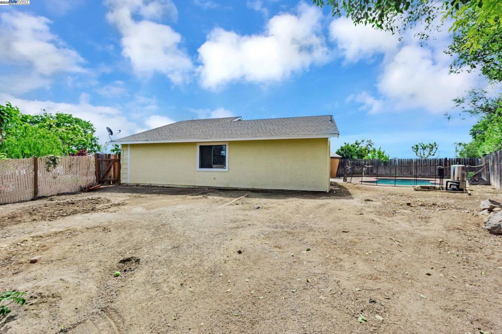 CONTRA LOMA - Residential