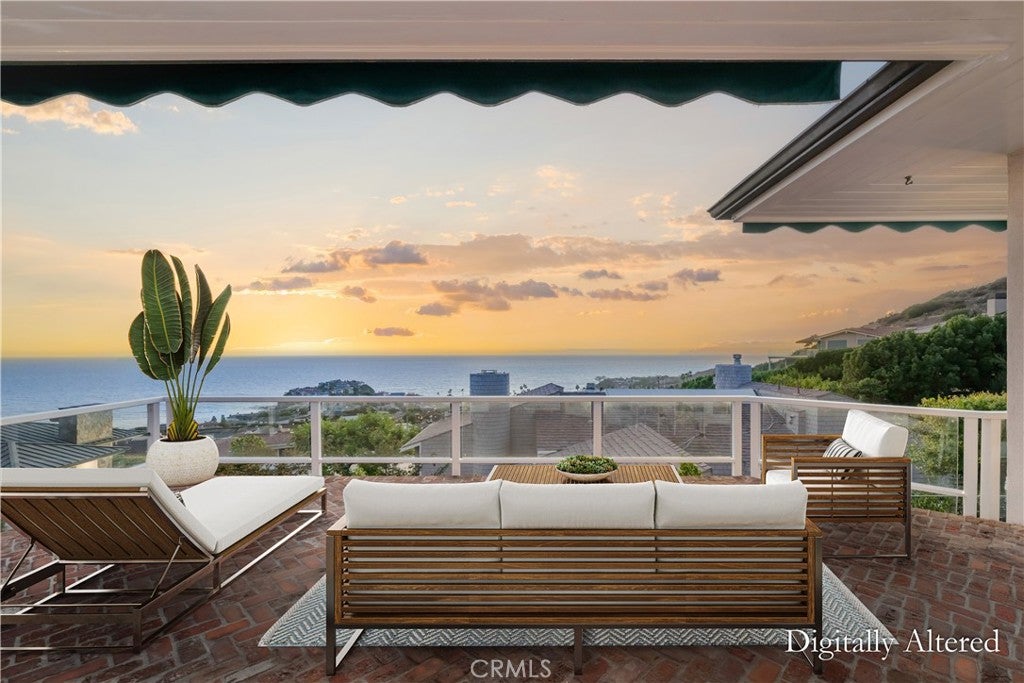 1109 Emerald Bay
