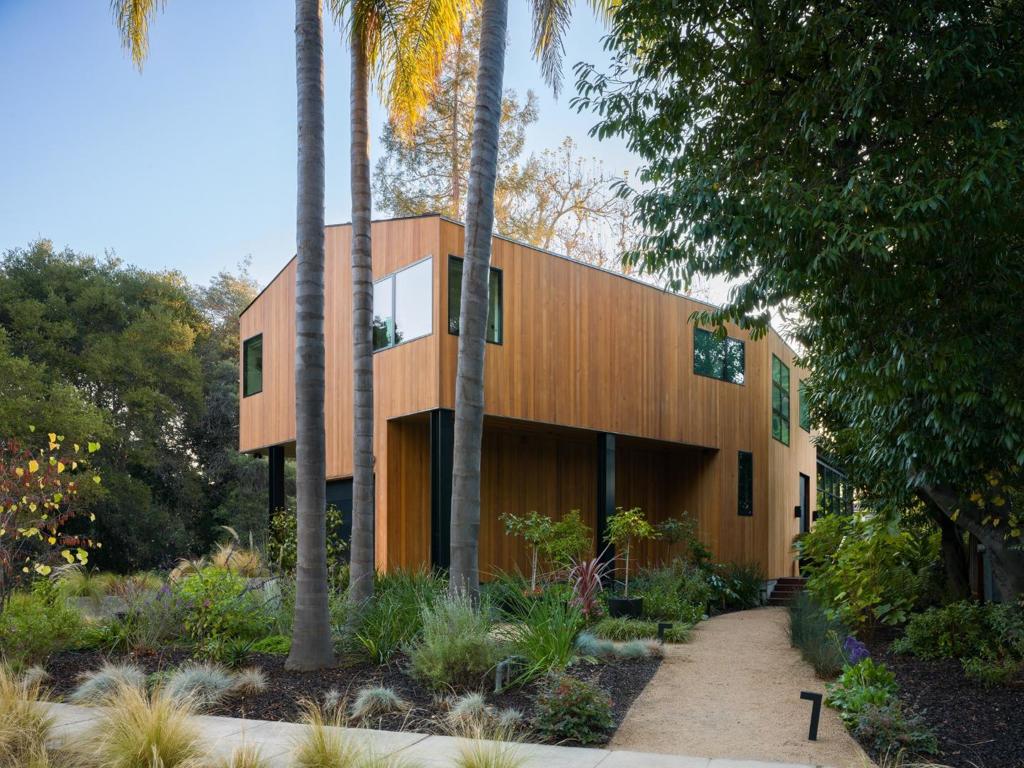 419 Palm Street