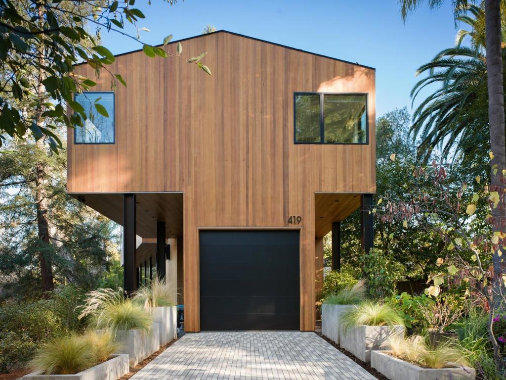 419 Palm Street