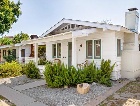 Photo of 100 Palmetto Drive #3, Pasadena, CA 91105 (MLS # P1-26991)
