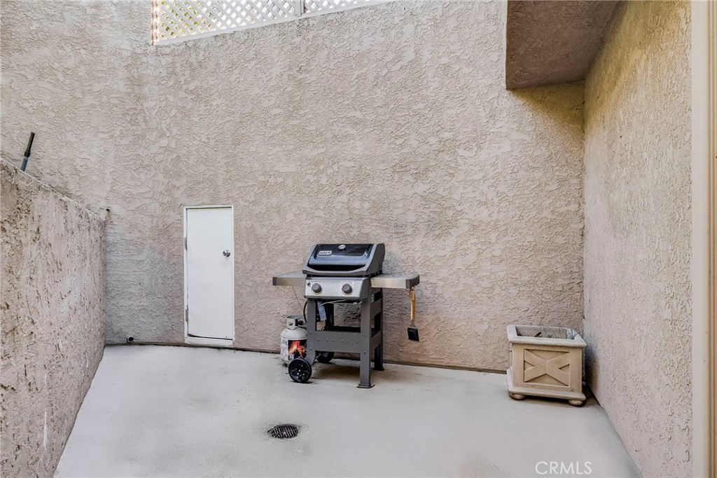 The Village (VIL) - Residential Lease