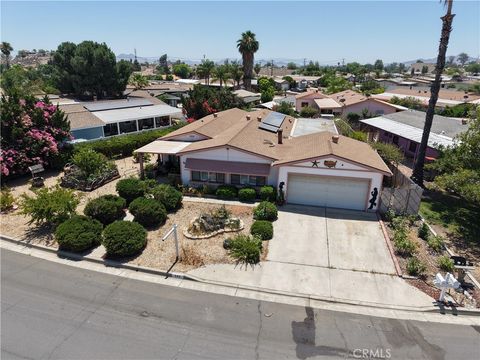 Photo of 449 Highland Vista WAY, Perris, CA 92570 (MLS # SW26132727)
