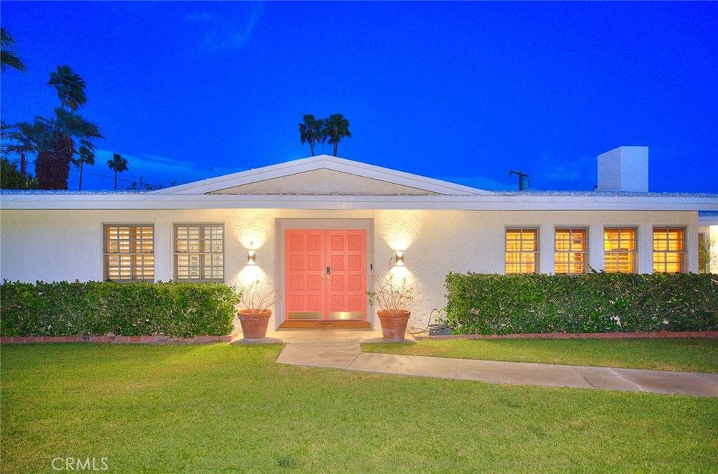 Photo of 1261 Linda Vista Rd, Palm Springs, CA 92262 (MLS # CV26002001)