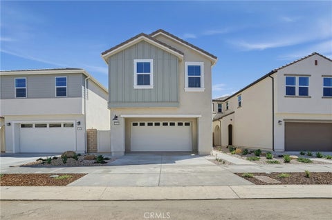 Tiny photo for 2014 Pyrenes Place, Santa Paula, CA 93060 (MLS # OC26214061)