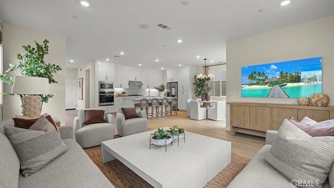 Tiny photo for 2014 Pyrenes Place, Santa Paula, CA 93060 (MLS # OC26214061)
