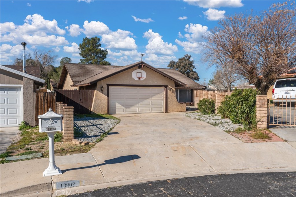 13802 Red Hill Place