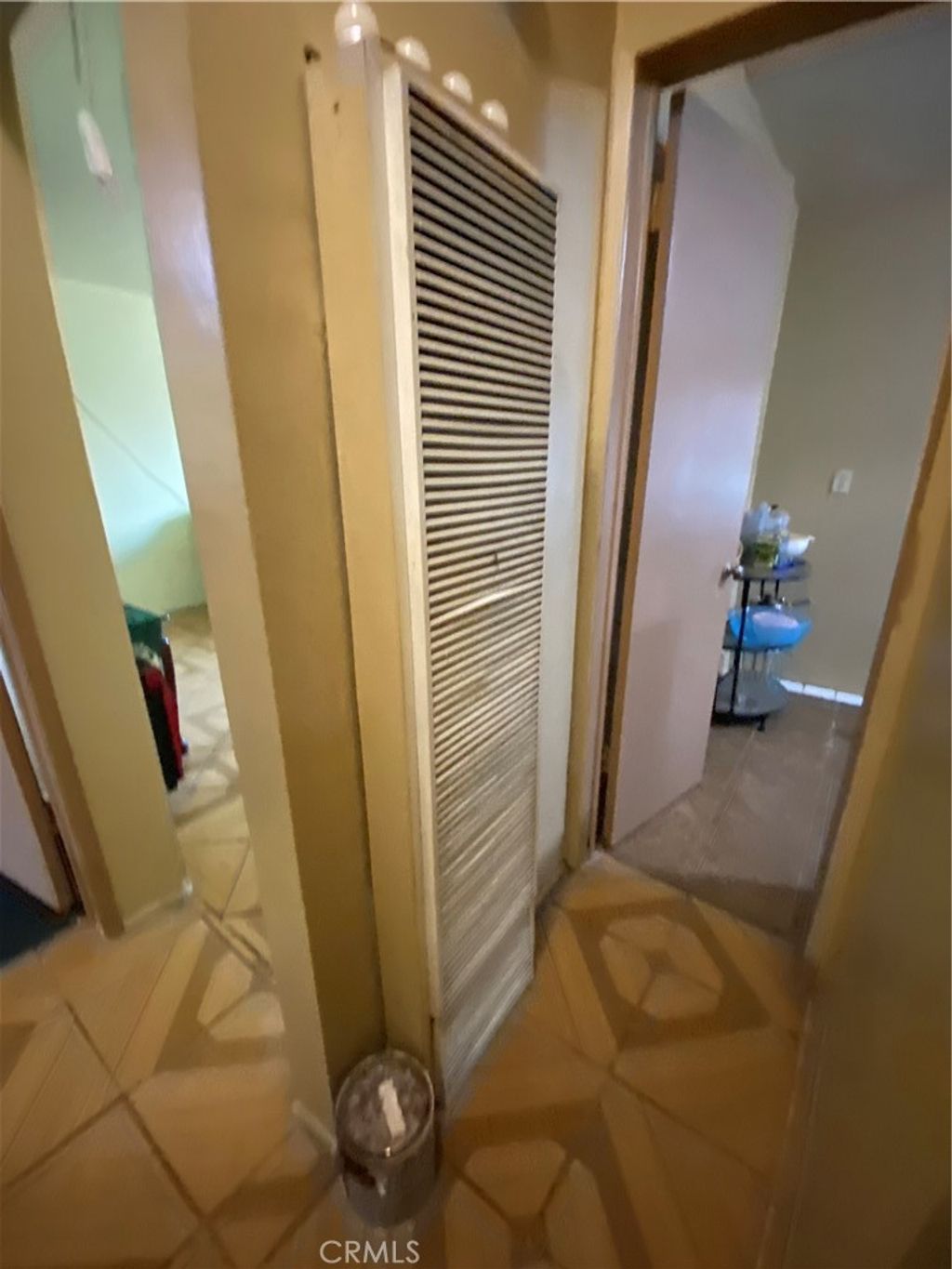 listing image 130725278848933737048