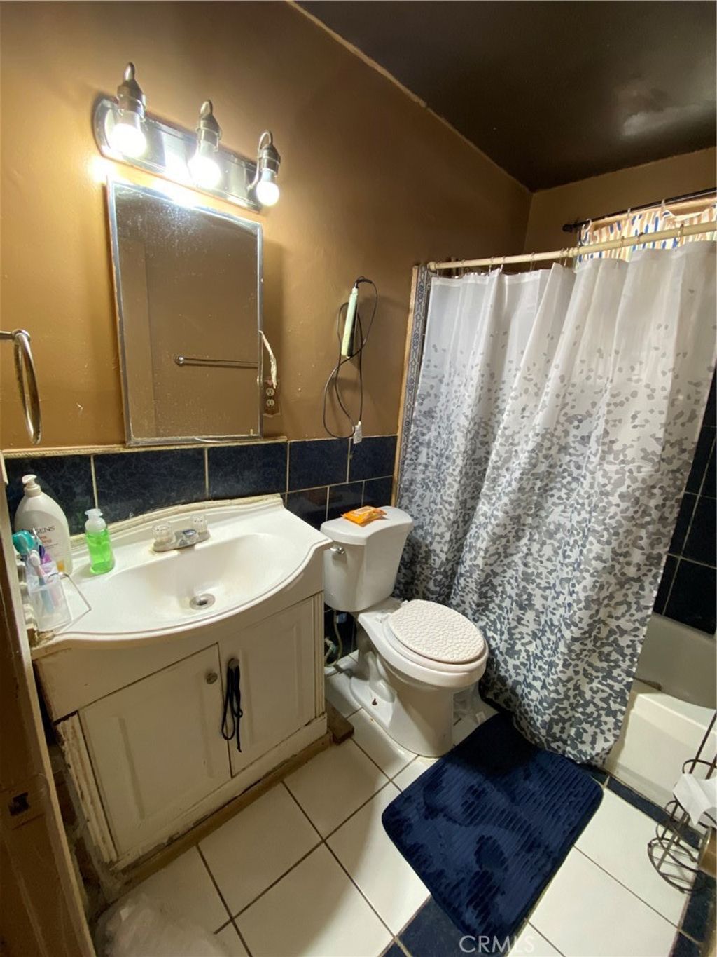 listing image 130725894161038963041