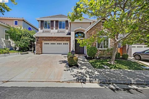 Photo of 4855 Piper Glen Ter TER, Dublin, CA 94568 (MLS # 41138160)