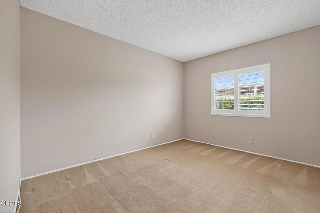 975 Telegraph Road 40