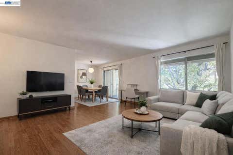Photo of 247 N Capitol Ave Ave #271, San Jose, CA 95127 (MLS # 41129333)