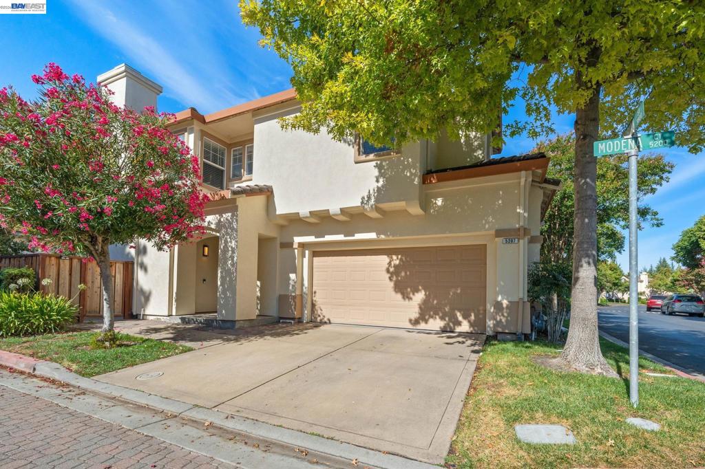 5207 Modena Ct