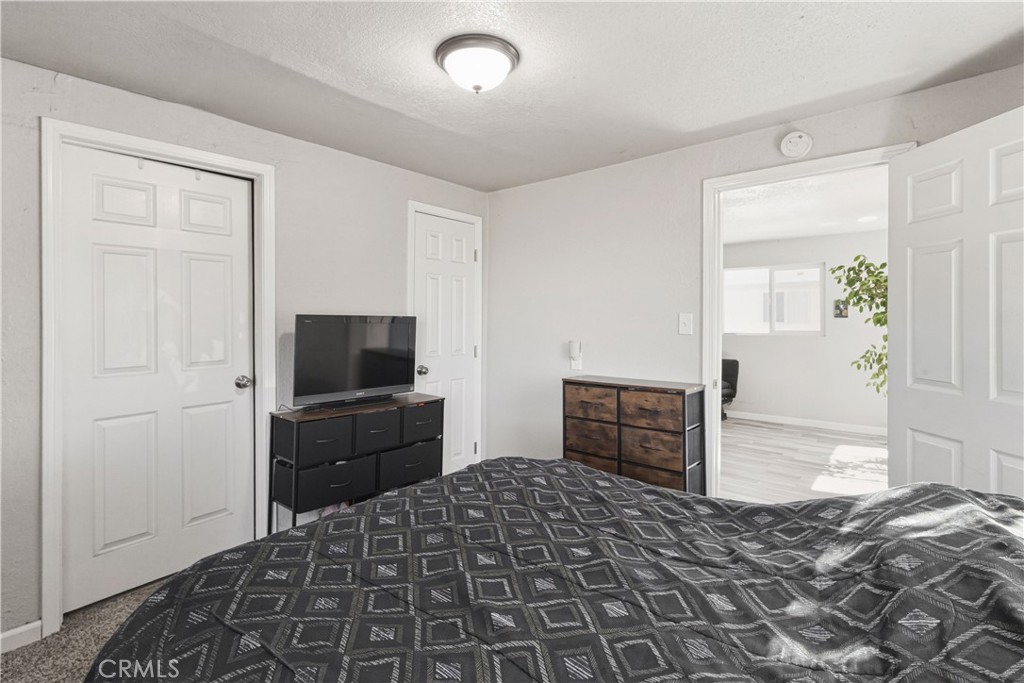 394 S West