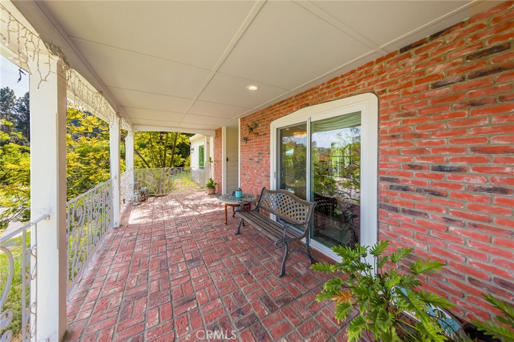 2109 Camino San Rafael