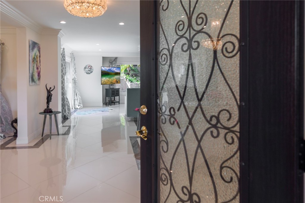 2109 Camino San Rafael