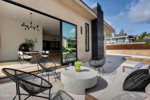 Tiny photo for 679 Adirondack Avenue, Ventura, CA 93003 (MLS # 226000354)