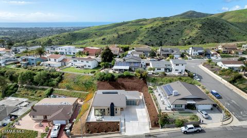 Tiny photo for 679 Adirondack Avenue, Ventura, CA 93003 (MLS # 226000354)