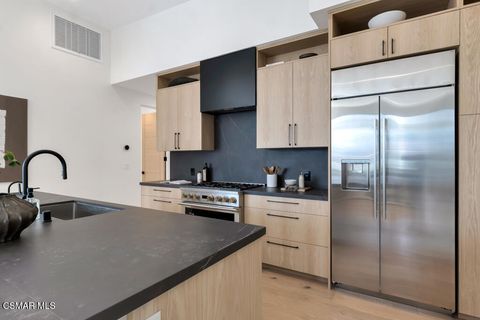 Tiny photo for 679 Adirondack Avenue, Ventura, CA 93003 (MLS # 226000354)