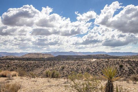Photo of 57352 Sunflower Drive, Yucca Valley, CA 92284 (MLS # 219146372PS)