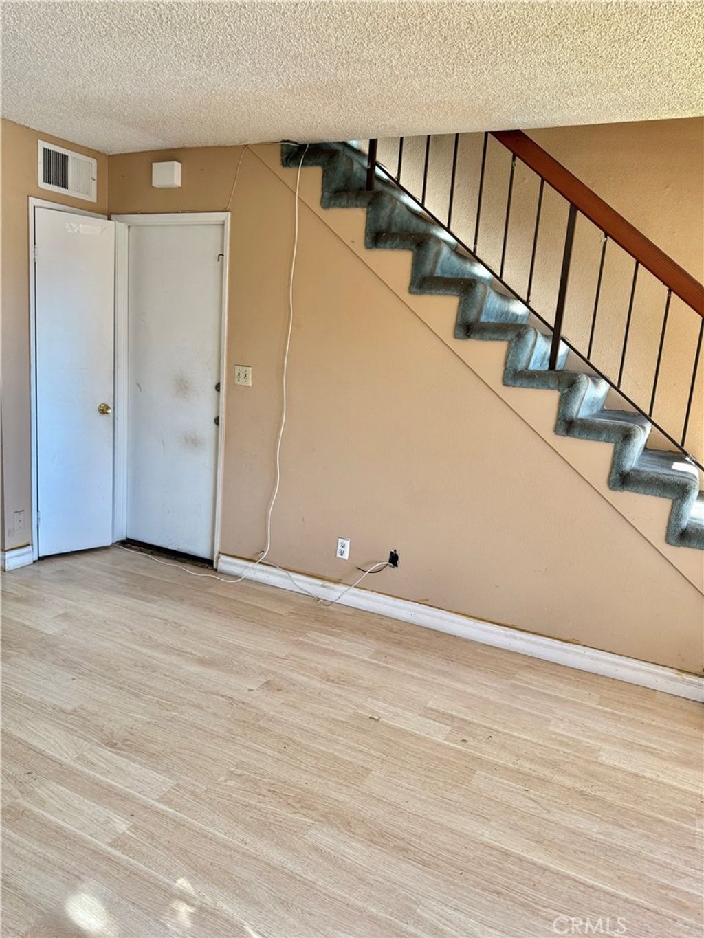 Photo of 8745 Willis #107, Panorama City, CA 91402 (MLS # SR25278767)