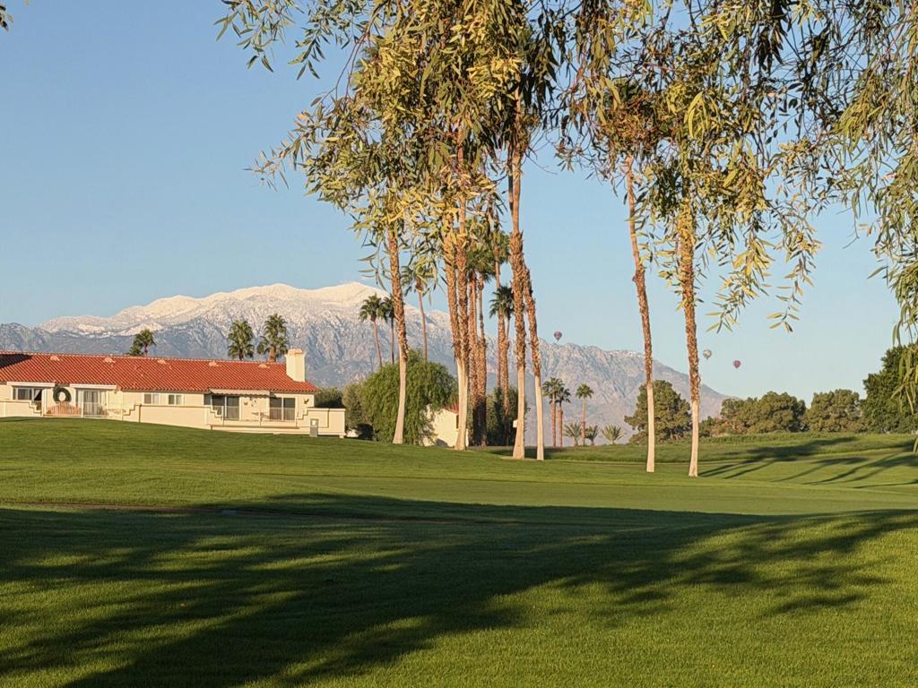 Desert Falls C.C. - Residential Lease