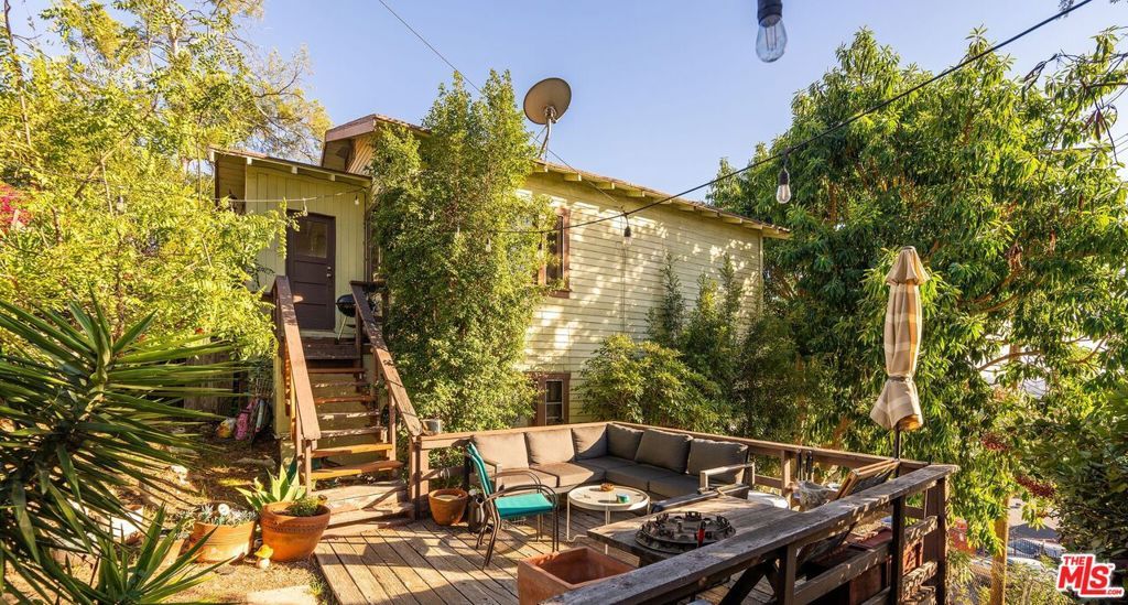 Photo of 3634 Roseview Avenue, Los Angeles, CA 90065 (MLS # 25621835)