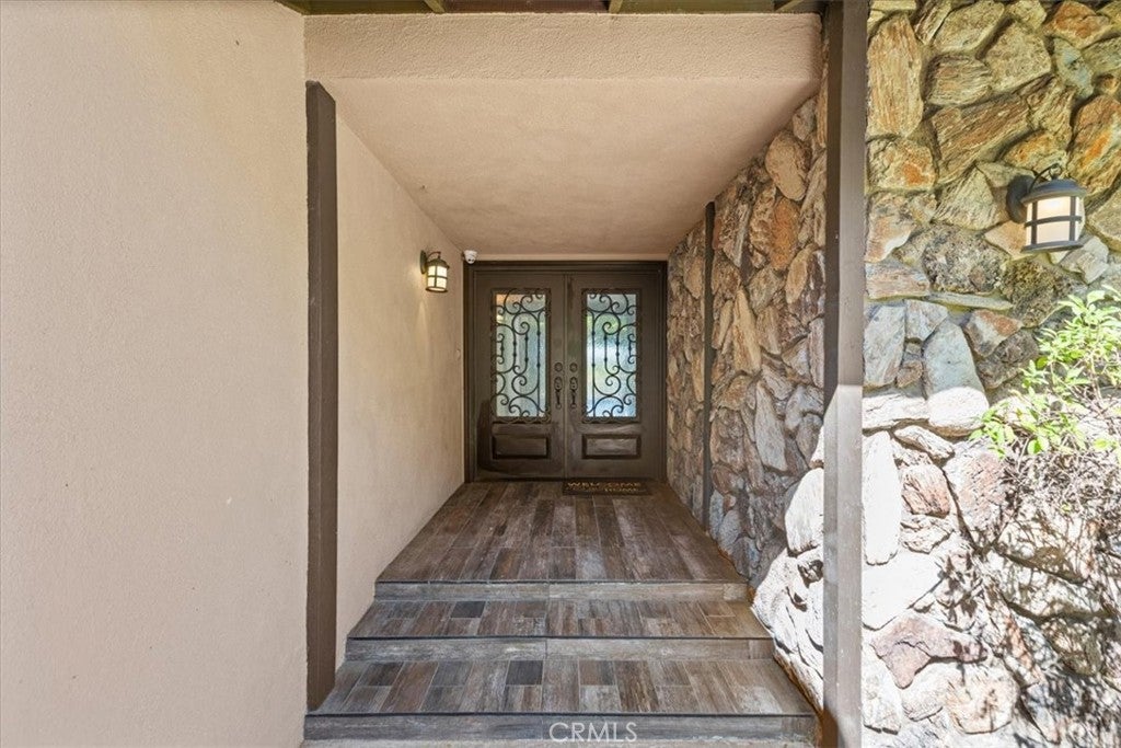 2773 Valle Vista