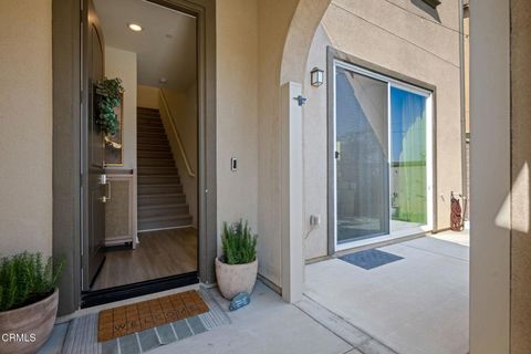 Tiny photo for 1991 Pomegranate Street, Santa Paula, CA 93060 (MLS # V1-35042)