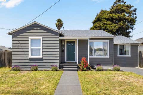Photo of 5101 Tehama Ave AVE, Richmond, CA 94804 (MLS # 41140900)