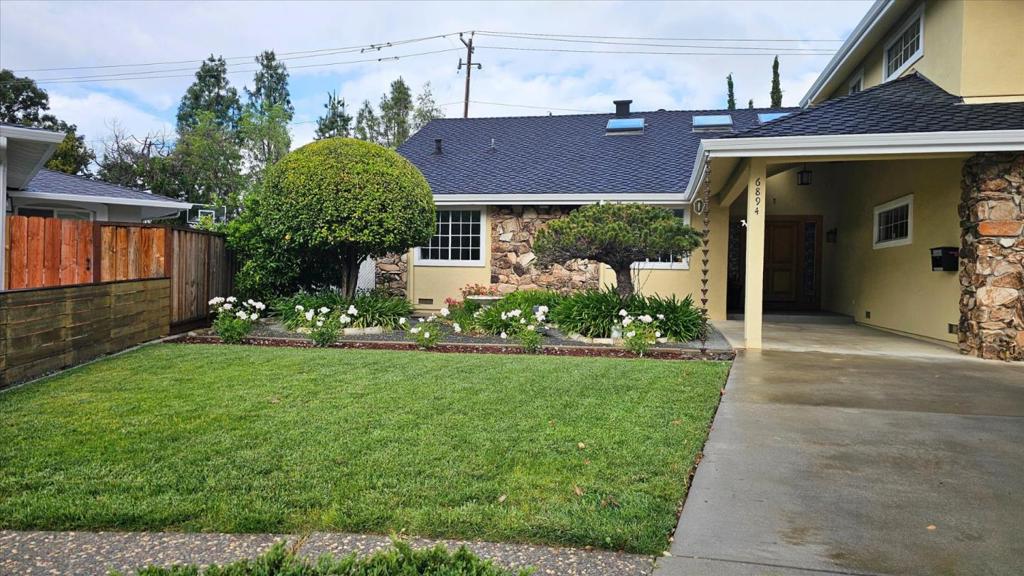 6894 Serenity Court