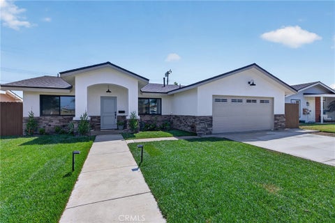 Photo of 19352 Brookhurst ST, Huntington Beach, CA 92646 (MLS # OC26216163)