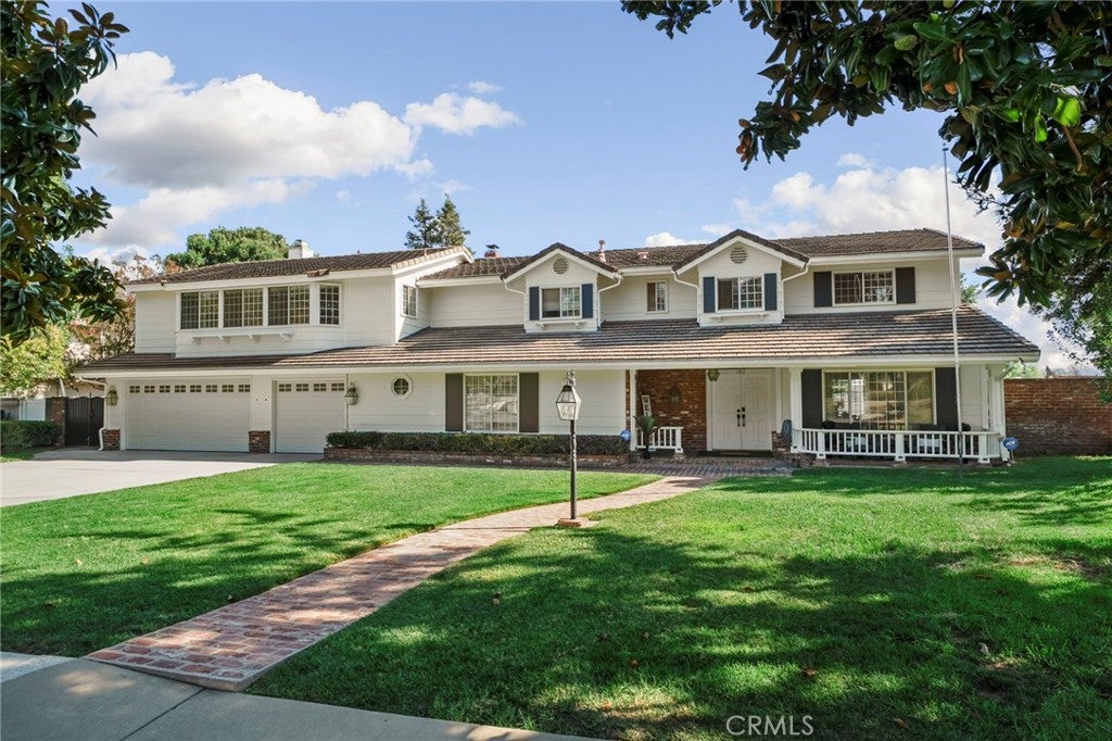 162 W Buffington ST, Upland CA 91784
