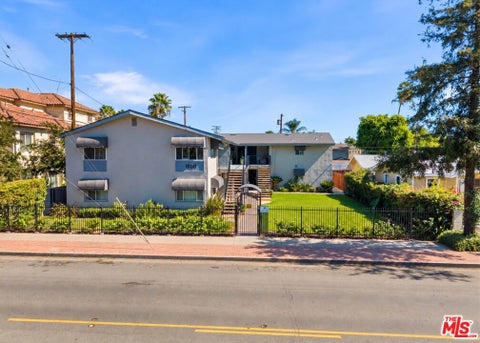 Photo of 1000 S Highland Avenue, Fullerton, CA 92832 (MLS # 26105325)