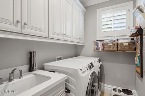 Tiny photo for 4274 Westdale Road, Moorpark, CA 93021 (MLS # 226005035)