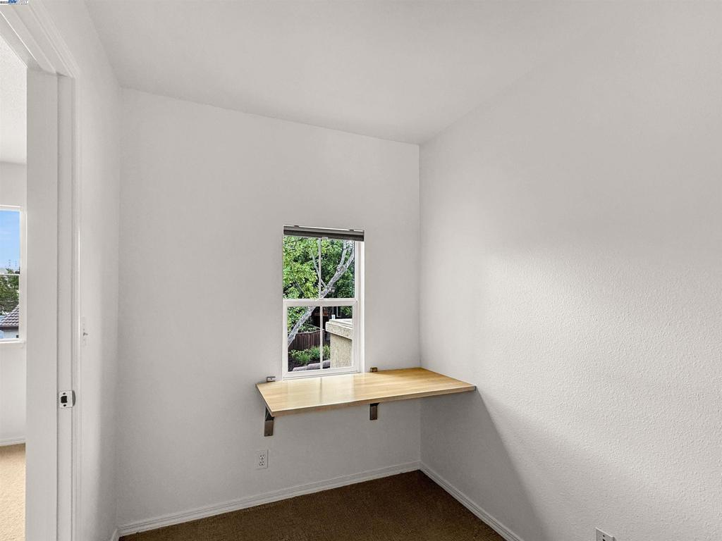 VESTRELLA - Residential