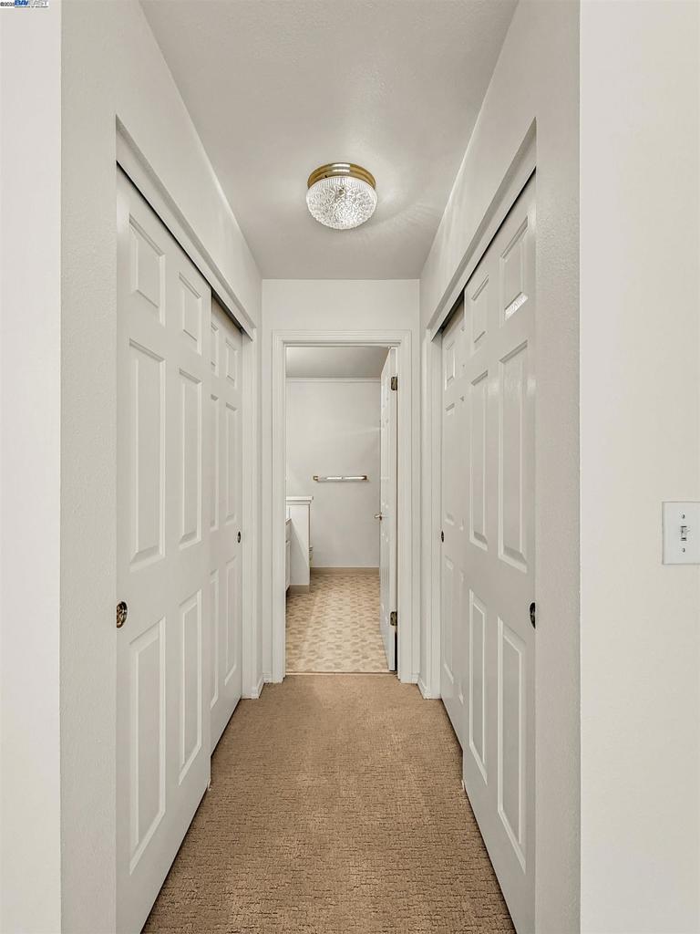 VESTRELLA - Residential