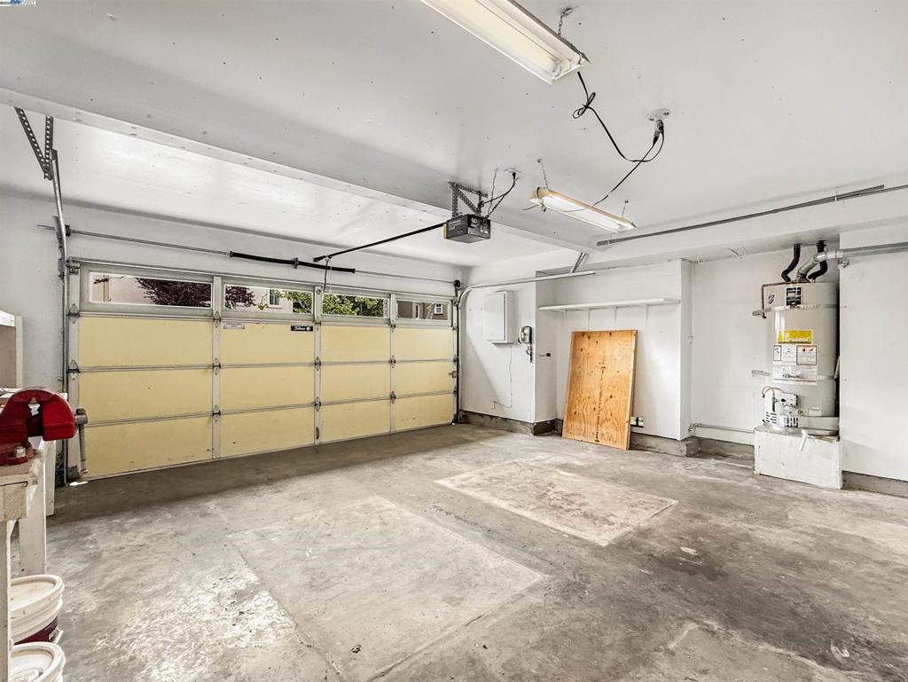 VESTRELLA - Residential