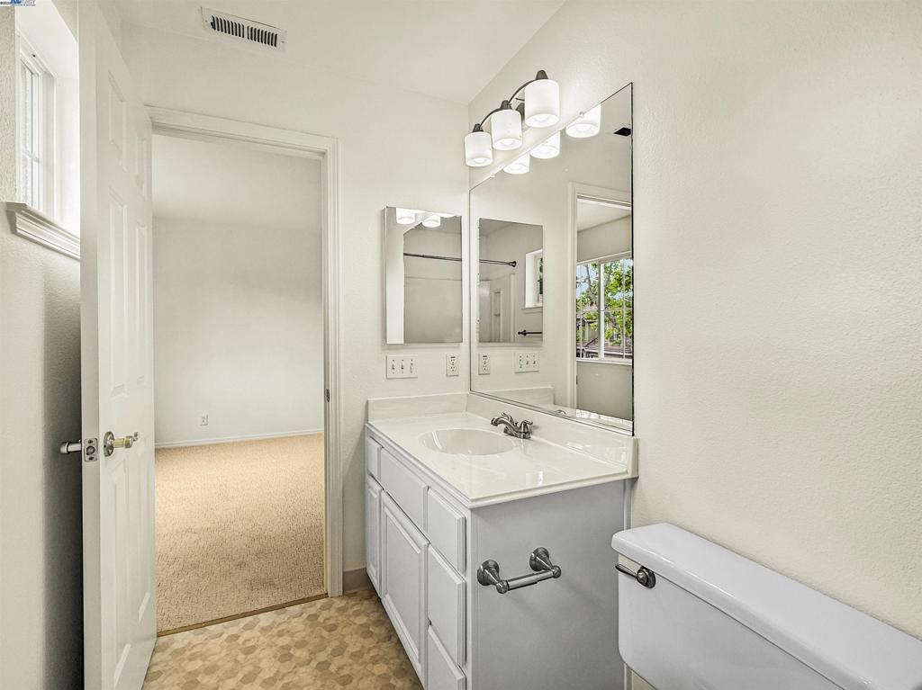 VESTRELLA - Residential