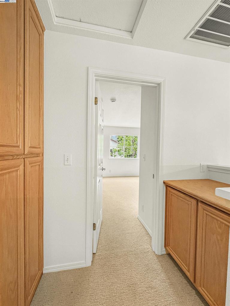 VESTRELLA - Residential