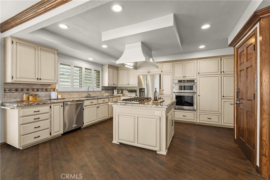 Riviera District (RD) - Residential