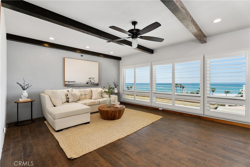 Riviera District (RD) - Residential