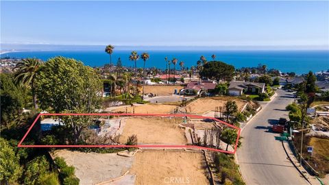 Photo of 912 Enchanted Way, Pacific Palisades, CA 90272 (MLS # SR26003894)