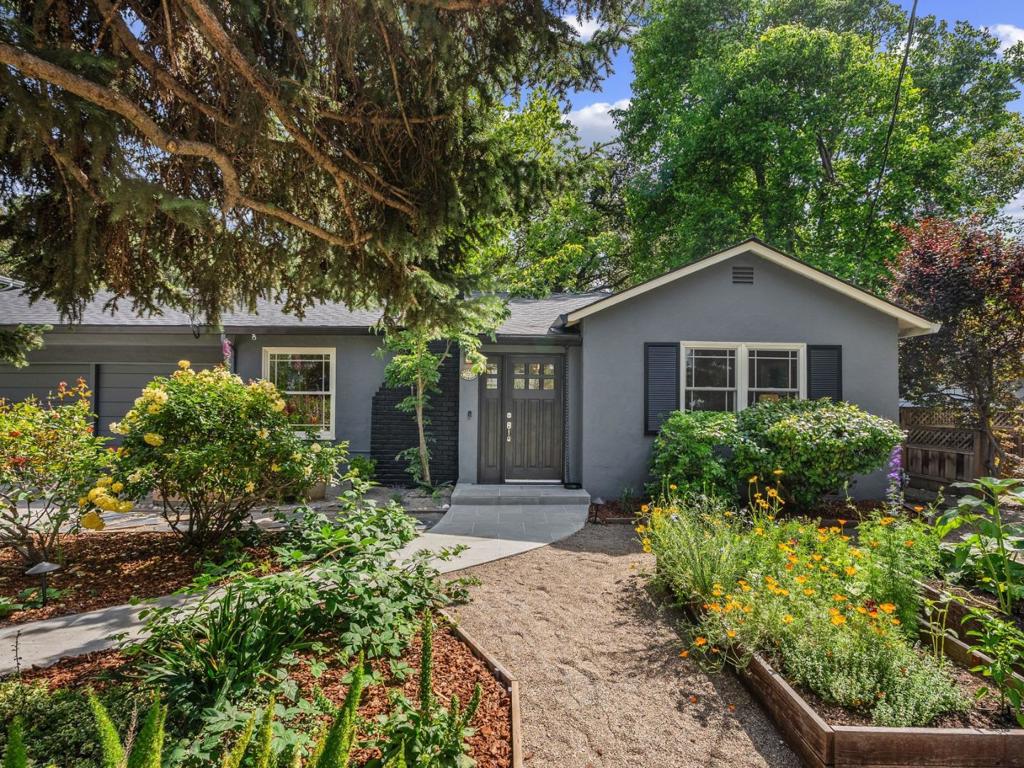 723 Gilbert Avenue