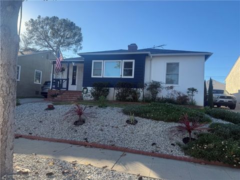 Photo of 7407 Dunfield, Los Angeles, CA 90045 (MLS # IN26011500)