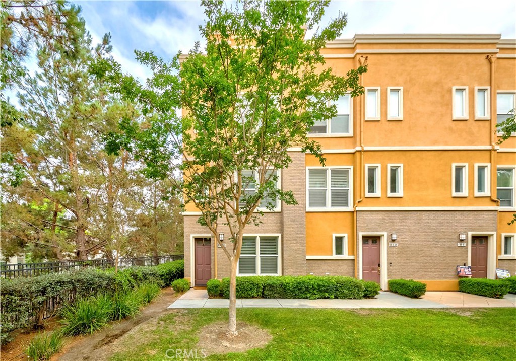 1108 Jewett Drive